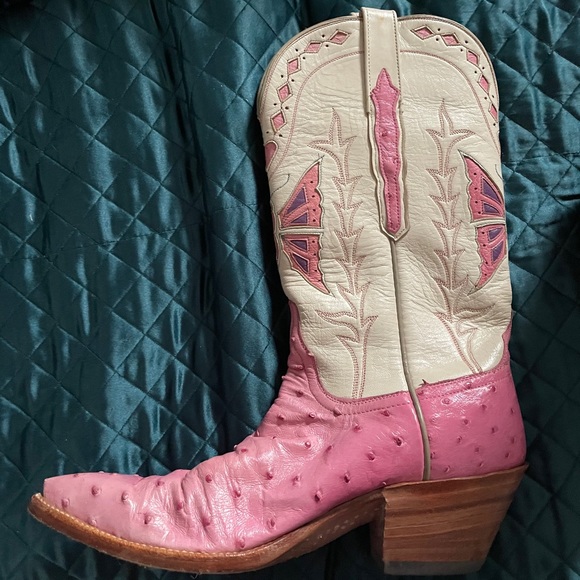 Lucchese Shoes - Lucchese classics handmade boots